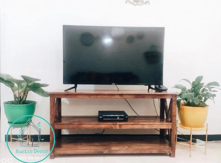 عکس ارسالی مشتری از میز تلویزیون ساده و شیک