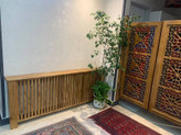 عکس ارسالی مشتری از کاور شوفاژ چوبی  در محیط منزل