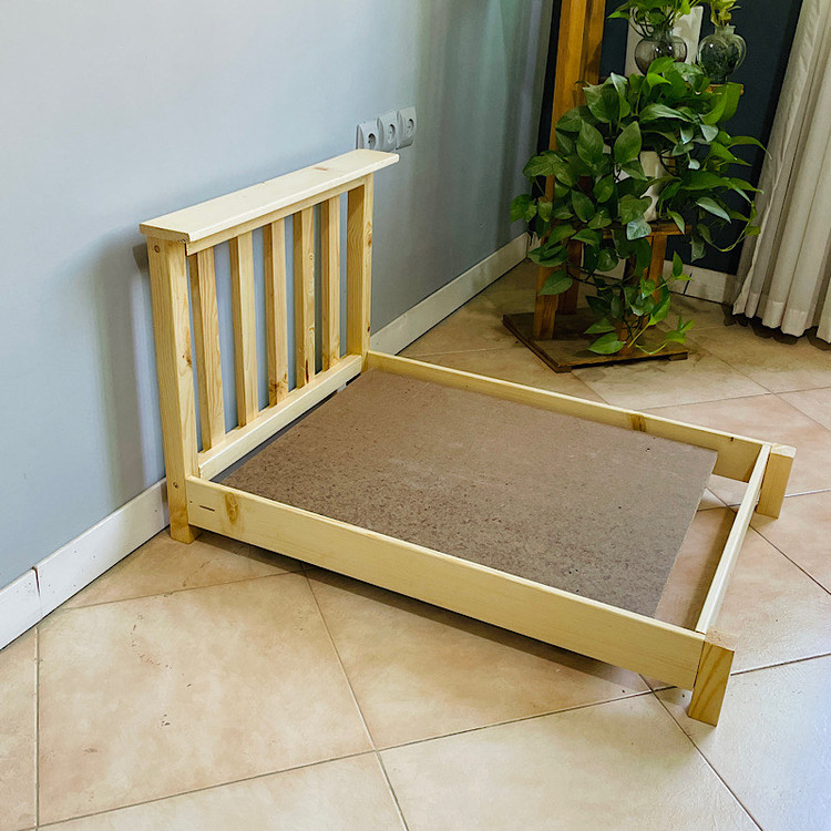 تخت خواب سگ و گربه چوبی مدل کلاسیک