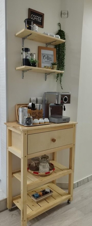 کنسول چوبی ساده و شیک