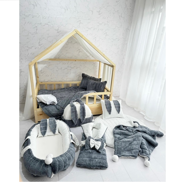 عکس ارسالی مشتری از تخت خواب کودک و نوزاد در اتاق کودک