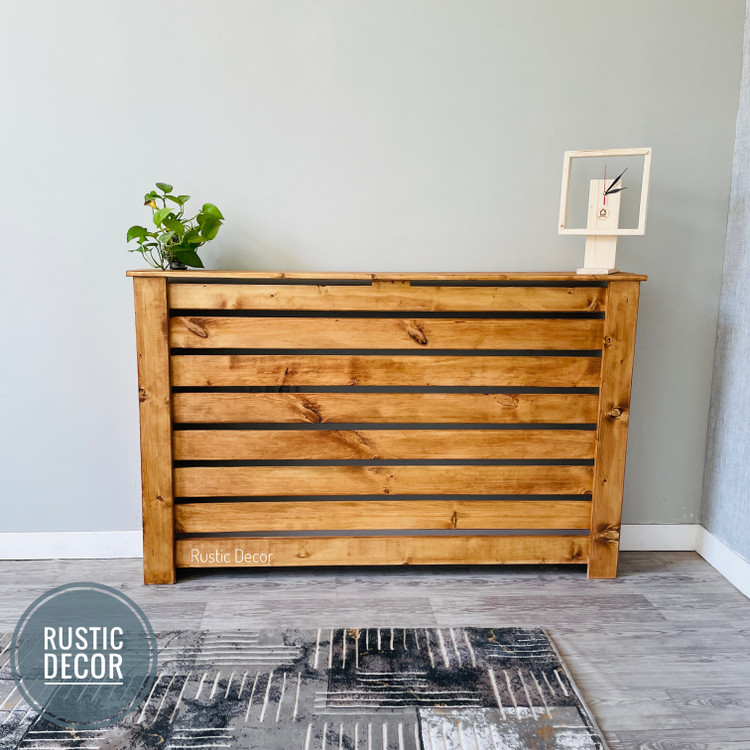 کاور شوفاژ چوبی از نمای روبرو رنگ قهوه ای روشن