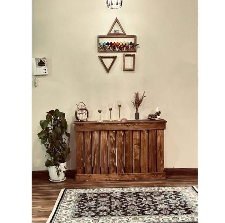 عکس ارسالی مشتری از کاور شوفاژ چوبی با دکور فنگ شویی