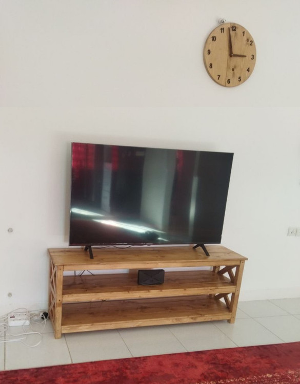 عکس ارسالی مشتری از میز تلویزیون جدید چوبی