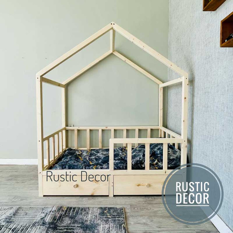 تخت خواب نوزاد کلبه ای کشو دار از نمای روبرو