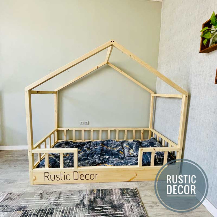 تخت کلبه ای