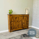 کاور شوفاژ چوبی از نمای بغل به رنگ قهوه ای