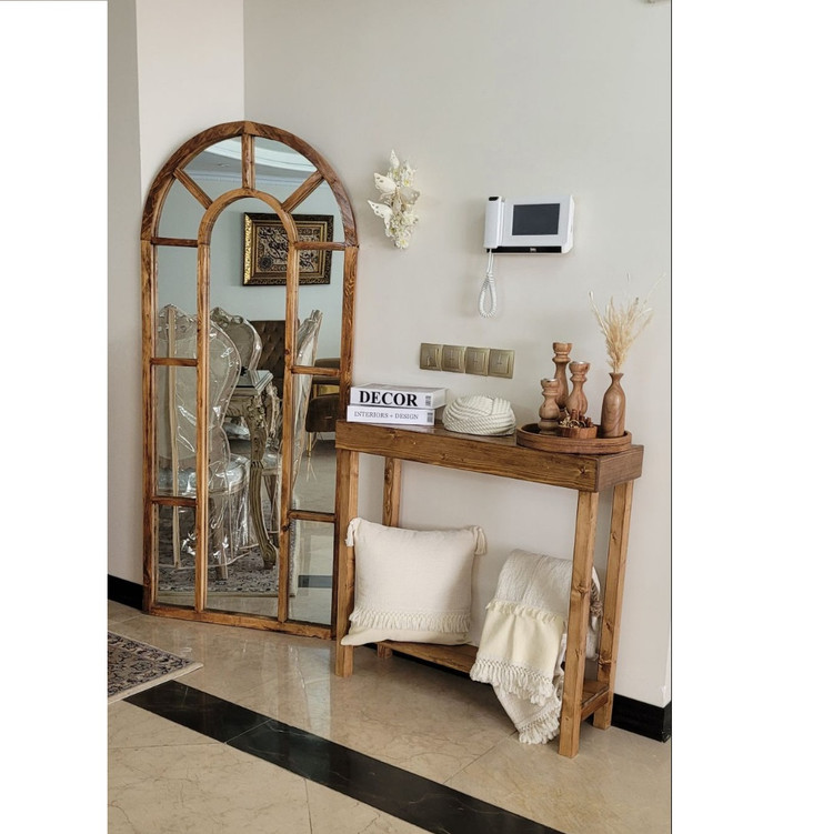 عکس ارسالی مشتری از کنسول چوبی کنار اینه قدی