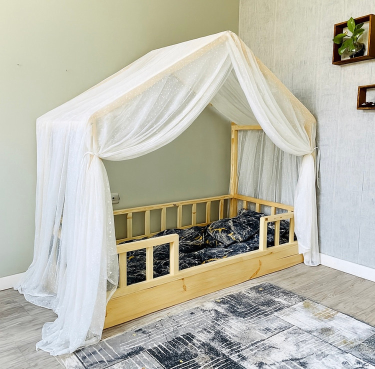 دکور کردن تخت خواب کودک مدل کلبه ای