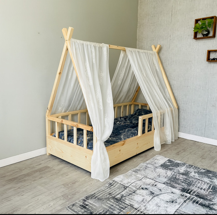 دیزاین تخت خواب کودک و نوزاد طرح سرخپوستی رنگ کرم