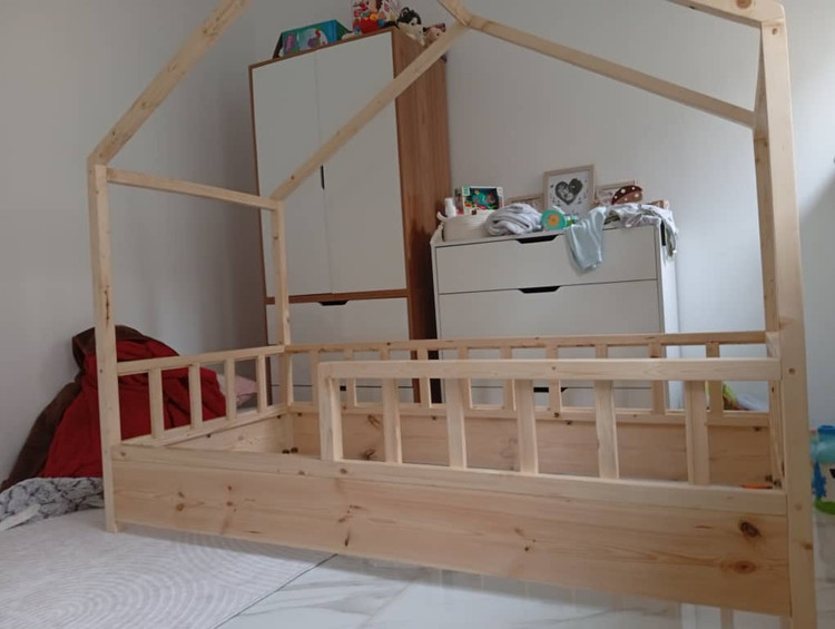 عکس ارسالی مشتری از تخت خواب نوجوان با دکور زیبا و جذاب