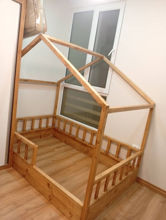 عکس ارسالی مشتری از تخت خواب نوجوان با دکور زیبا و جذاب