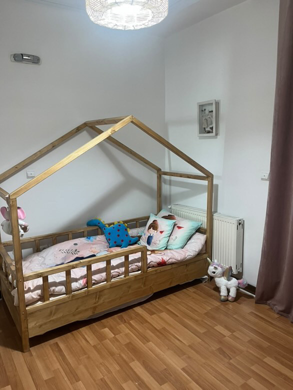 عکس ارسالی مشتری از تخت خواب نوجوان با دکور زیبا و جذاب