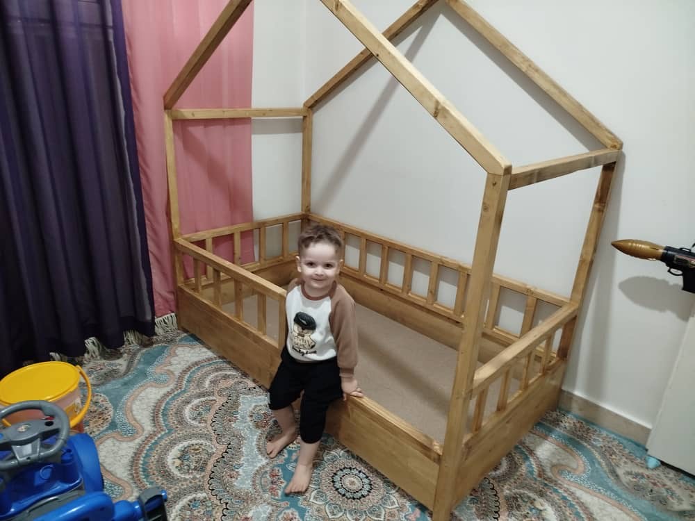 عکس ارسالی مشتری از تخت خواب نوجوان با دکور زیبا و جذاب