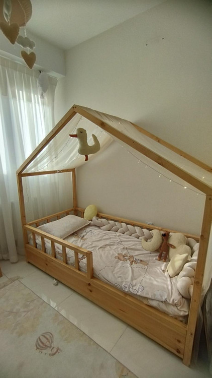 عکس ارسالی مشتری از تخت خواب نوجوان با دکور زیبا و جذاب